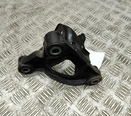 Tesla Model Y Engine mounting bracket 111023200C