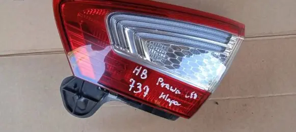 Ford Mondeo MK IV Tailgate rear/tail lights