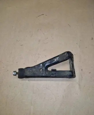 Audi A4 S4 B6 8E 8H Engine mounting bracket 06B129723AJ