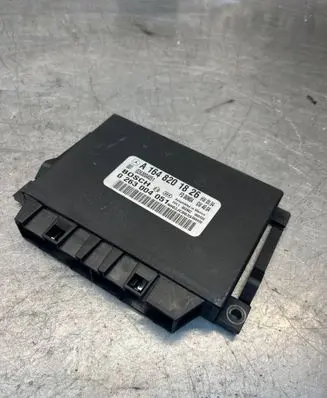 Mercedes-Benz E W211 Parking PDC control unit/module A1648201826 0263004051