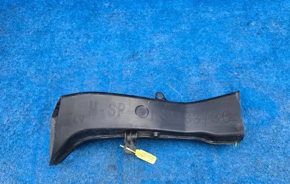 BMW 4 F32 F33 Intercooler air guide/duct channel 8054529