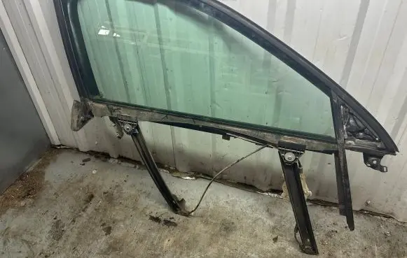 Audi A4 S4 B6 8E 8H Front window lifting mechanism without motor 8E0837462