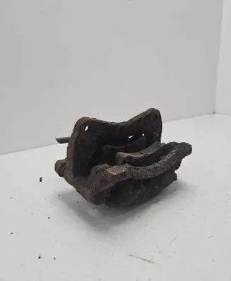 Toyota Corolla E120 E130 Front brake caliper