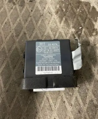 Toyota Land Cruiser (J120) Alarm control unit/module 973060081 2370002901