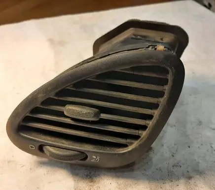 Ford Galaxy Dash center air vent grill 7M1819703E