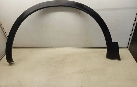 Nissan Qashqai+2 Front arch trim 63811BR01A