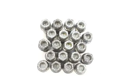 Volvo XC90 Nuts/bolts 