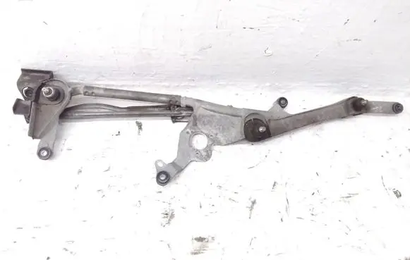 Lexus RX III Front wiper linkage 