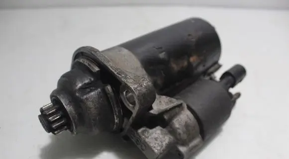 Volkswagen Golf VI Starter motor