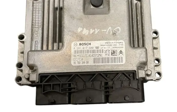 Citroen DS3 Engine control unit/module ECU 9676830080 0281017600