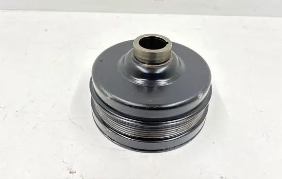 Mercedes-Benz CLS C218 X218 Crankshaft pulley A2780300105 A2780300103
