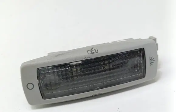 Volkswagen PASSAT B5.5 Rear seat light 3B0947291