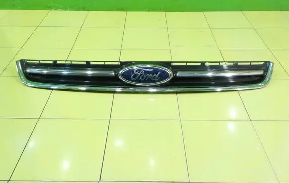 Ford Kuga II Front bumper upper radiator grill CV44815ACW