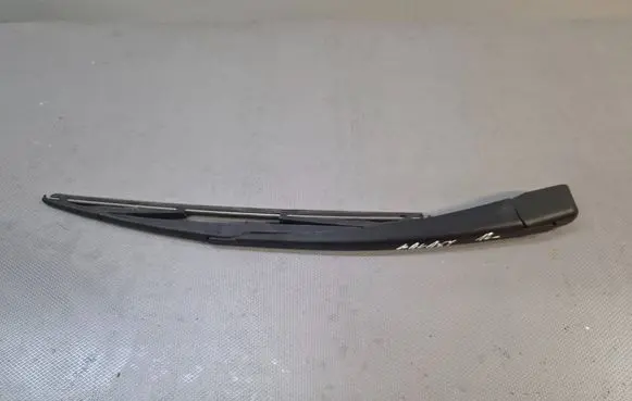 Ford Galaxy Rear wiper blade arm
