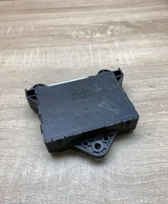 Toyota Prius (XW20) Air conditioner control unit module 8865047051 1776003362