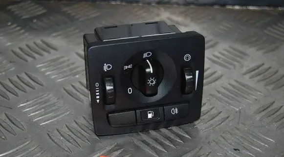 Volvo V50 Light switch 30669734