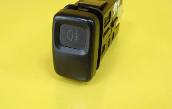 Mazda 626 Fog light switch 