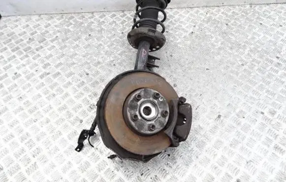 Mercedes-Benz B W246 W242 Front wheel hub spindle knuckle A2463206413 801404002962