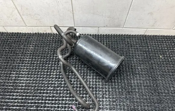 Renault Koleos II Active carbon filter fuel vapour canister 149506035R 8201369653