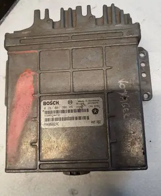 Chrysler Voyager Engine control unit/module P04686661AC 0281001708