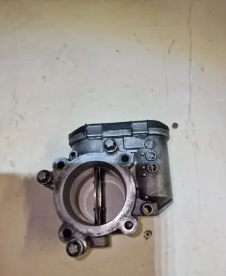 Mercedes-Benz S W221 Throttle valve A6420900270 0281002894