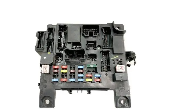 Mitsubishi Lancer VIII Fuse box set 8637A653 7751010117