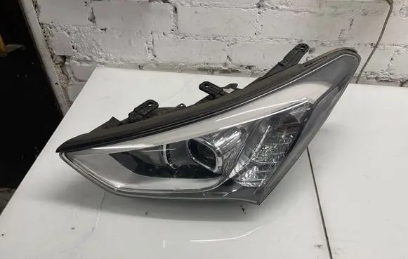 Headlight/headlamp