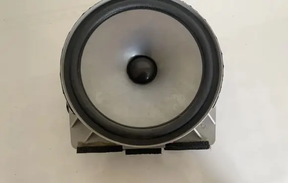 Honda Accord Front door speaker eas16p637d