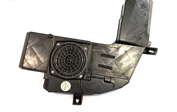 Audi A4 S4 B7 8E 8H Subwoofer speaker 8E9035382D
