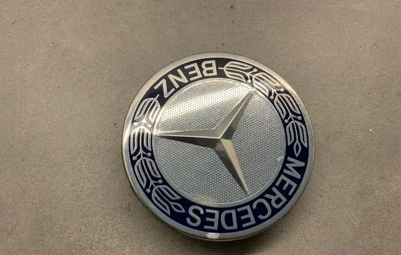 Mercedes-Benz E W212 Original wheel cap A1714000025 9406007
