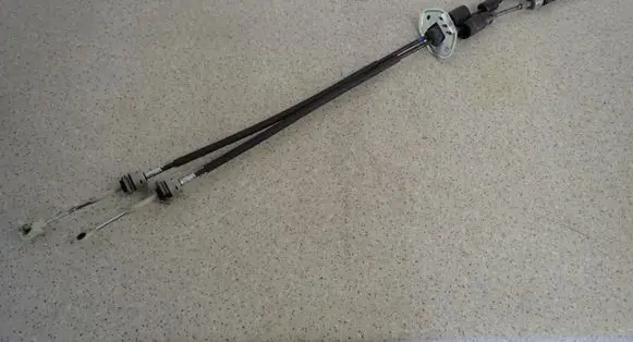 KIA Ceed Gear shift cable linkage 43794A6520