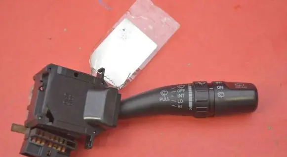 Hyundai Santa Fe Headlight wiper switch 0319LHD