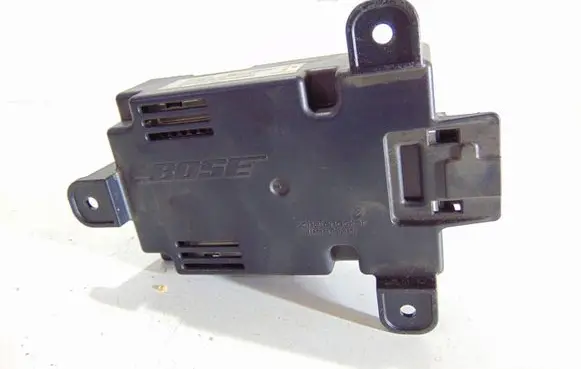 Audi A6 S6 C6 4F Sound amplifier 4F0035223B
