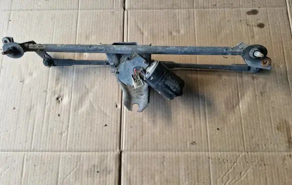 Volkswagen Golf III Front wiper linkage 1H1955113A 1H1955603