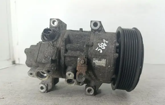 Toyota Avensis T250 Air conditioning (A/C) compressor (pump) 5SE12C