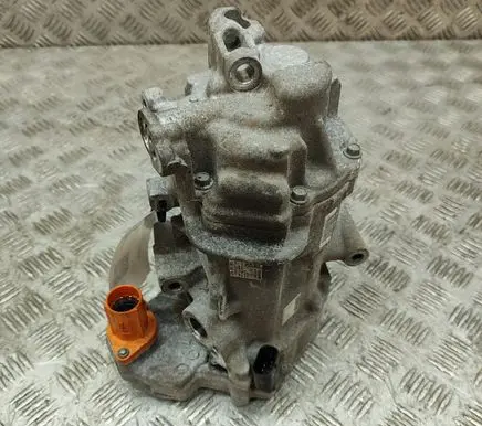 Mercedes-Benz EQA Air conditioning (A/C) compressor (pump) A0008304404 0424001684