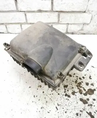 Opel Movano A Air filter box 7700300662 F300662