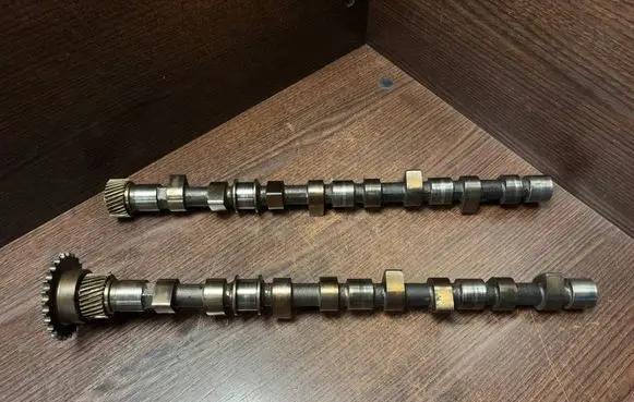Nissan Interstar Camshaft 82000191832