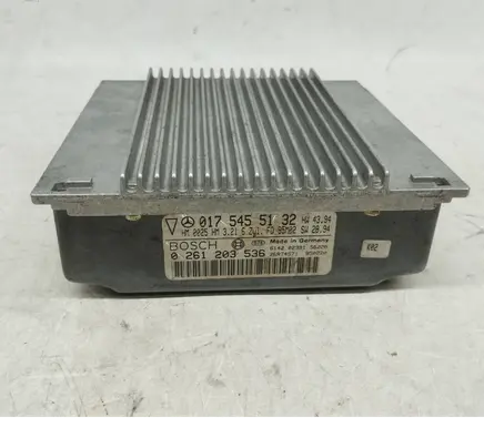Mercedes-Benz E W124 Engine control unit/module 0175455132 A0175455132 0261203536