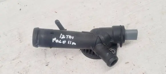 Volkswagen Polo V 6R Engine coolant pipe/hose 03L121131F