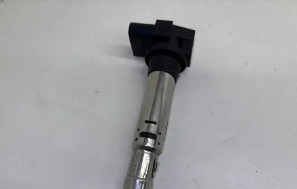 Volkswagen Polo High voltage ignition coil 0101421577