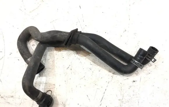 Skoda Superb B5 (3U) Engine coolant pipe/hose 8D0819373