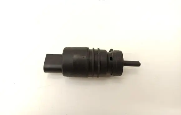 Windscreen/windshield washer pump