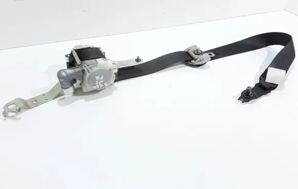 Subaru Legacy Front seatbelt
