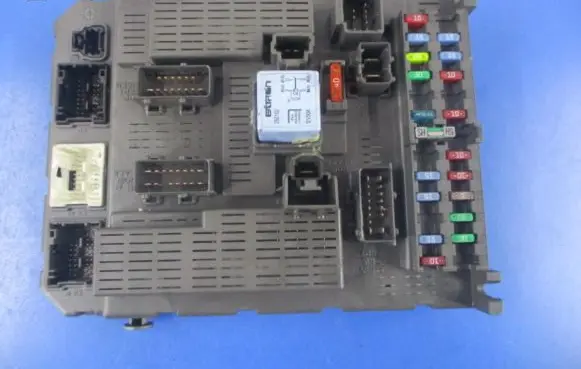 Audi A6 S6 C8 4K Fuse box set 1499703080