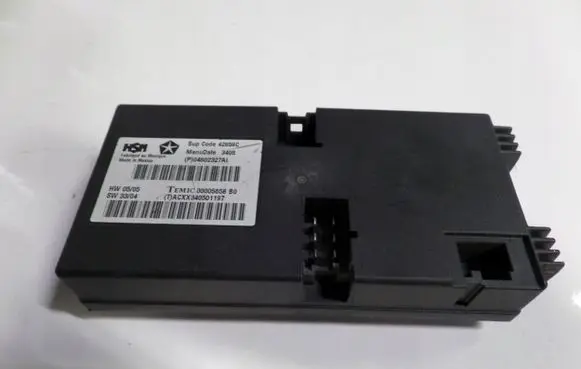 Chrysler 300 - 300C Door control unit/module P04602327AI