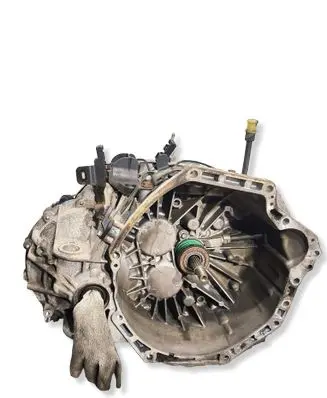 Opel Vivaro Manual 6 speed gearbox PF6040