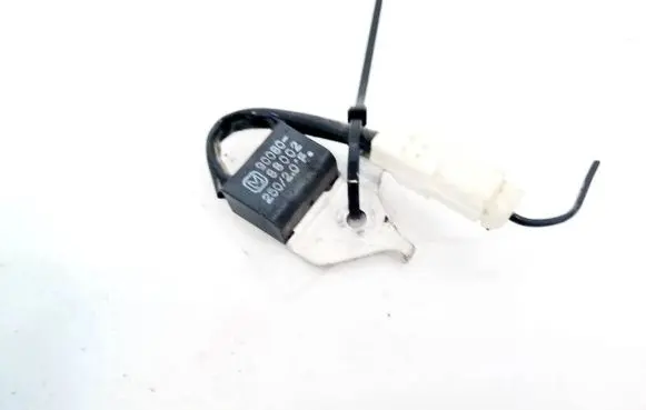 Toyota Avensis T250 Sensor 9008088002 90080-88002