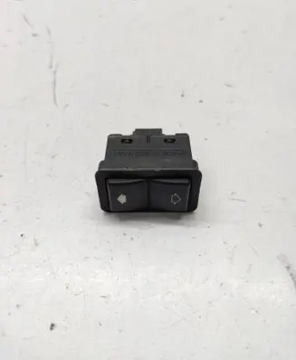 BMW 5 E39 Electric window control switch 8368974