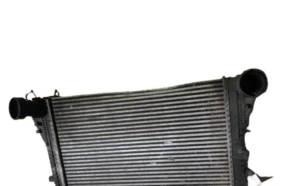 Volkswagen Golf V Intercooler radiator 1K0145803A
